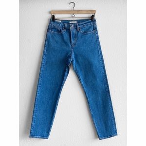 Levis Premium Wedgie Jeans
